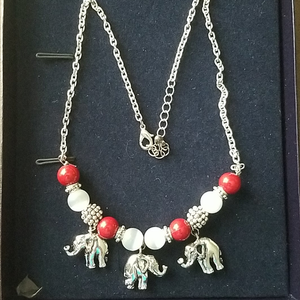 Necklace - Picture 3 of 3